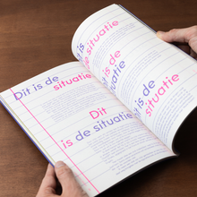 Afbeelding in Gallery-weergave laden, De Situatie - Eerste Publicatie