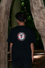 Afbeelding in Gallery-weergave laden, PIP RADIO | T-SHIRT BLACK
