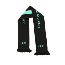 Afbeelding in Gallery-weergave laden, PIP &#39;UNITY IN THE COMMUNITY&#39; SCARF | BLACK
